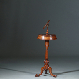 Gentlemens shaving stand hoogte verstelbaar en roterend opbergvak ca 1875 (No.271720)