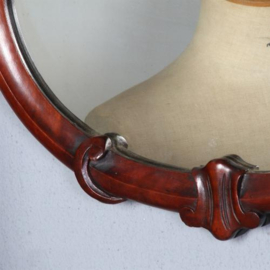 Antieke spiegel / Ovaal mahonie spiegeltje met gestoken ornamenten ca. 1880 (No.411553)