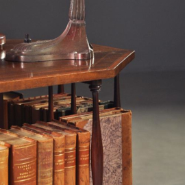Antieke bijzettafels / boekenmolen 8-kantig op viersprant ca. 1890 (No.210869)