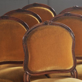 Antieke stoelen / Stel van 8 zeer comfortabele 19e eeuwse Louis Quinze stoelen inclusief bekleding naar wens (No.960561)