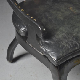 Antieke stoelen / Victoriaanse dames zetel ca. 1855 zwart lakwerk inlegd met parelmoer kussen in leer (No.300756)