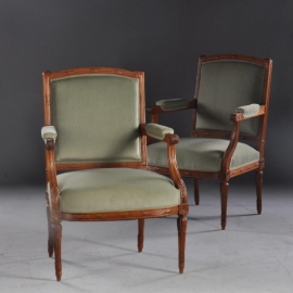 Antieke armstoelen / Stel van 2 notenhouten Hollandse fauteuiltjes ca. 1880 met groen velours bekleding (No.662811)