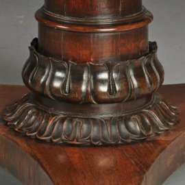 Antieke tafels / Ronde palissander eetkamertafel ca. 1825 met tilttop-mechaniek (No.380958)