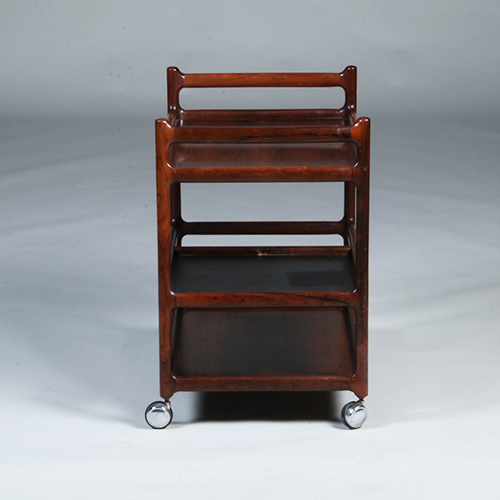 Theewagen dranken trolley 3 niveaus Palissander ca 1960 door Henning Korch voor CFC Silkenborg (No.303005)