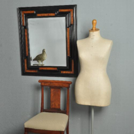 Antieke spiegels / Zwart gepolitoerde spiegellijst ca.1875 met wortelnoten en facet geslepen spiegel (No.521411)
