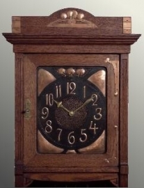 Jugendstil staandhorloge gemerkt en genummerd Lenzkirch ca. 1907 (No.9494)
