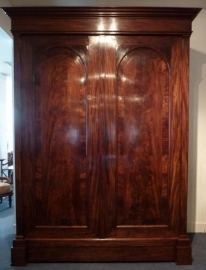 Antieke kast / Grote Notariskast ca. 1820 - 2,40 m. X 1,70 m. (No.76159)