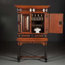 Antieke kast / Rariteitenkabinet 17e eeuws in palissander met ebben hout op authentiek onderstel (No.522361)