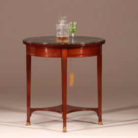Antieke bijzettafels / Empire stijl salontafel ca 1900 in mahonie met brons en groen marmer (No.892970)