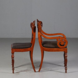 Antieke stoelen /  Stel van 6 eetkamerstoelen + 1 armstoel  ca. 1835 incl. bekleding naar wens (No.782319)