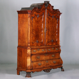 Prachtig gaaf  Hollands Kabinet met gespiegelde wortel panelen ca 1750 (No.450420)