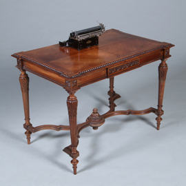 Schrijftafeltje of wandtafel in notenhout met brede lade Frankrijk ca 1860 (No.422435)