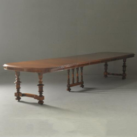 Antieke tafel / Franse coulissentafel ca. 1880 in notenhout 5,40 m lang (No.110551)