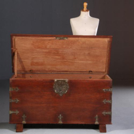 Antieke kast /  Met brons beslagen Koloniale compagnie kist ca. 1800 (No.662723)