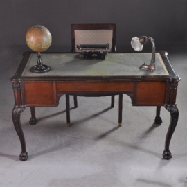 Antieke bureaus / Chippendale bureau 1890 in mahonie met blauw leer (No.942857)