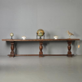 Antieke tafel / Zeer lange smalle kloostertafel / Kasteeltafel / refectory table 17e eeuw en later (No.472062)