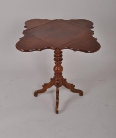 Antieke bijzettafels / Willem III flappentafeltje in mahonie ca. 1870 (No.86474)