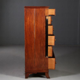 Antieke ladekasten / Hollandse Chiffoniere ca. 1825 in eiken met zwarte zuilen (No.781999)
