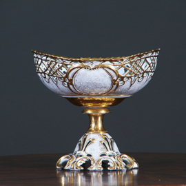 Groot tafel stuk of Piece de Milieu wit porselein met goud begin 19e eeuw (No.270160)