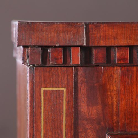 Antieke kasten / Kleine Louis Seize 2-deurskast ca. 1790 mahonie (No.781841)