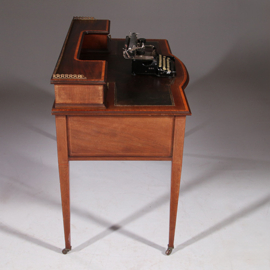 Antiek damesbureau met doorleefd leer en bronzen galerijtje  ca. 1890 (No.911835)
