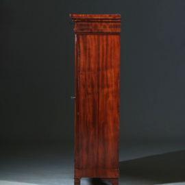 Biedermeier boekenkastje met getoogde ruiten uitneembare bespanning ca 1830 mahonie (No.280320)