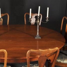 Antieke tafel /Reusachtige ovale eetkamertafel ca. 1910 voor 8 personen massief mahonie (No.320862)