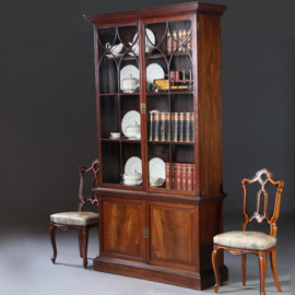 Antieke kasten / Hoge ondiepe Engelse bibliotheekkast in mahonie ca 1840 (No.862465)