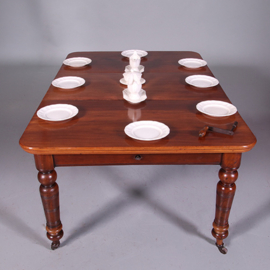 Wind-out eetkamertafel in mahonie met originele slinger en inlegblad ca 1875 (No.452435)
