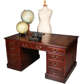 Massief mahonie bureau met leer ingelegd ca 1850 Engeland met 8 laden (No.461005)