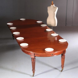 Antieke tafel / Dubbele Wind out table 3,66 m.lang ca. 1850 met 4 originele inlegbladen én slinger (No.622424)
