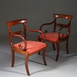 Stel van 2 armstoelen, bureaustoelen incl stoffering naar wens Louis Phillipestijl 1920 (No.941840)