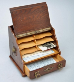 Antieke bureau accesoires / Brievenkabinetje / Postkastje eikenhout Hollands 1890 (No.474046)