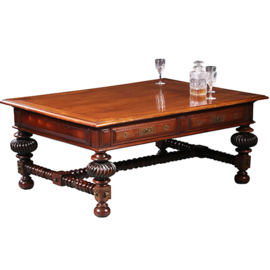 Portugese tafel ca 1800  verlaagd tot salontafel met 2 laden en brons beslag (No.911840)#