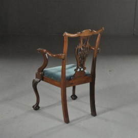 Antieke stoelen / Stel van 10 donkere mahonie eetkamerstoelen 2 met armleuningen ca. 1900 stoffering naar wens. (No.532124)