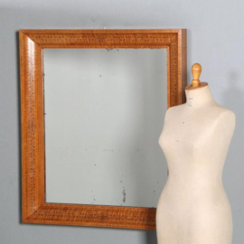 Antieke spiegels / Satijnhouten Franse spiegellijst met diepe lijst fraai ingelegd met bloemmotieven 91 X 104 cm (No.652651)