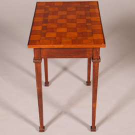 Hollands volkskunst bijzettafel met essenhout geparketteerd blad  ca 1860 (No.450390)