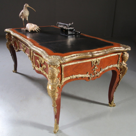 Antieke bureaus / Zeer grote schrijftafel of bureau plat in Louis Quinze stijl  ca 1930 (No.870960)