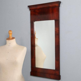Antieke spiegels / Strakke Biedermeier spiegel in donker bloemmahonie ±1830 (No.851030)