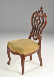 Antieke stoelen +/  Chaufeuze pompadour zogenaamde breistoel vermoedelijk Horrix prachtige mahonie blikvanger  (No.471140)