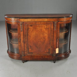 Antieke kast / Victoriaanse credenza ca. 1875 in notenhout met kwart ronde vitrines (No.390657)