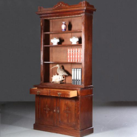 Antieke kast / Hoge boekenkast Art en crafts ca. 1890 "George Davis - Plymouth"  met verstelbare planken (No.602123)