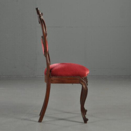 Antieke stoelen / Hoge uitbundige Koloniale Willem III stoel ca. 1875 met rood velours (No.331115)