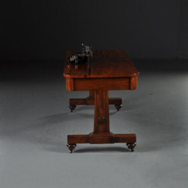 Antieke bureaus /  schrijftafel / Sidetable in mahonie met 2 laden ca. 1825 (No.530936)