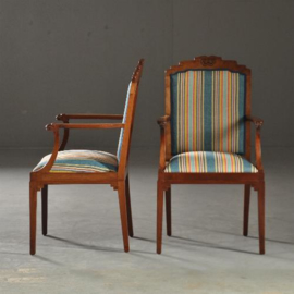 Antieke stoelen / stel van 8 comfortabele Hollandse Art Deco stoelen 6 + 2 armstoelen ca. 1910 in massief mahonie (No.692550)