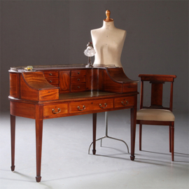 Antieke bureaus / Groot Carlton House desk in mahonie Mid Victorian ±1870 vrijstaand (No.863140)
