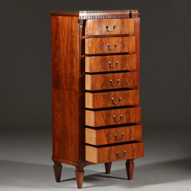 Hoge smalle ladenkast Chiffoniere met 8 laden en wellington-sluiting ca 1880 (No.962605)