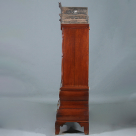 Dubbel gebogen kabinet in prachtige oude kleur 18e eeuws [No.843057)