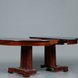 Ronde Biedermeier coulissentafel tot 12 max 14 personen verlengbaar (No.281440)