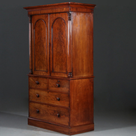 Antieke kasten / Mahonie kabinet ca. 1825 met getoogde deuren en zuilen (No.901242)